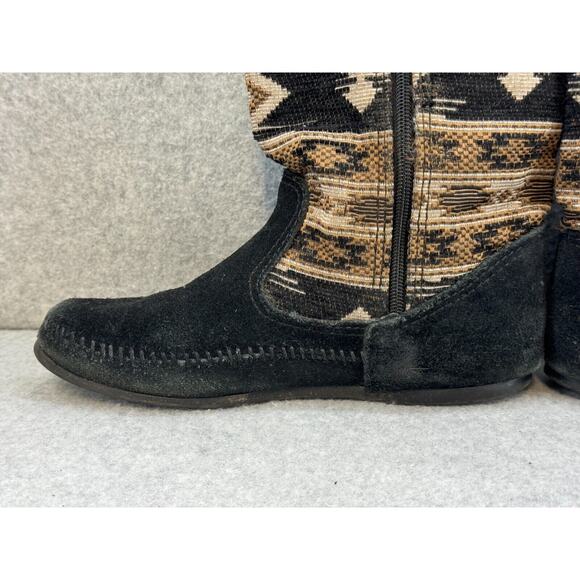 Minnetonka 1570 Baja Moccasin Mid Calf Suede Boots Black / Tan Women's 7 - Picture 5 of 10